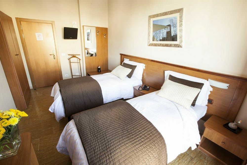 Hotel Franchi Firenze Bagian luar foto